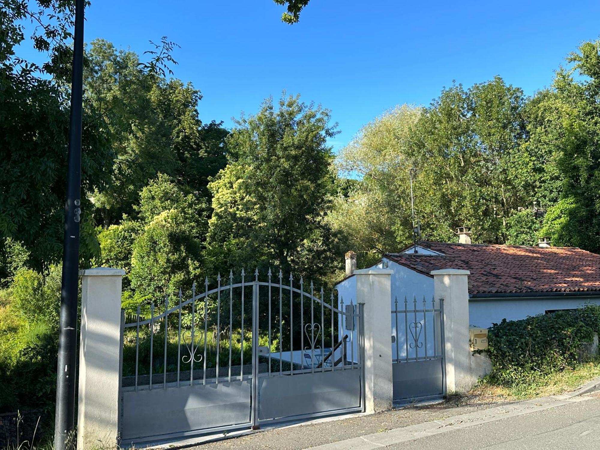 Nickis House Villa Saint-Sauvant  Exterior photo
