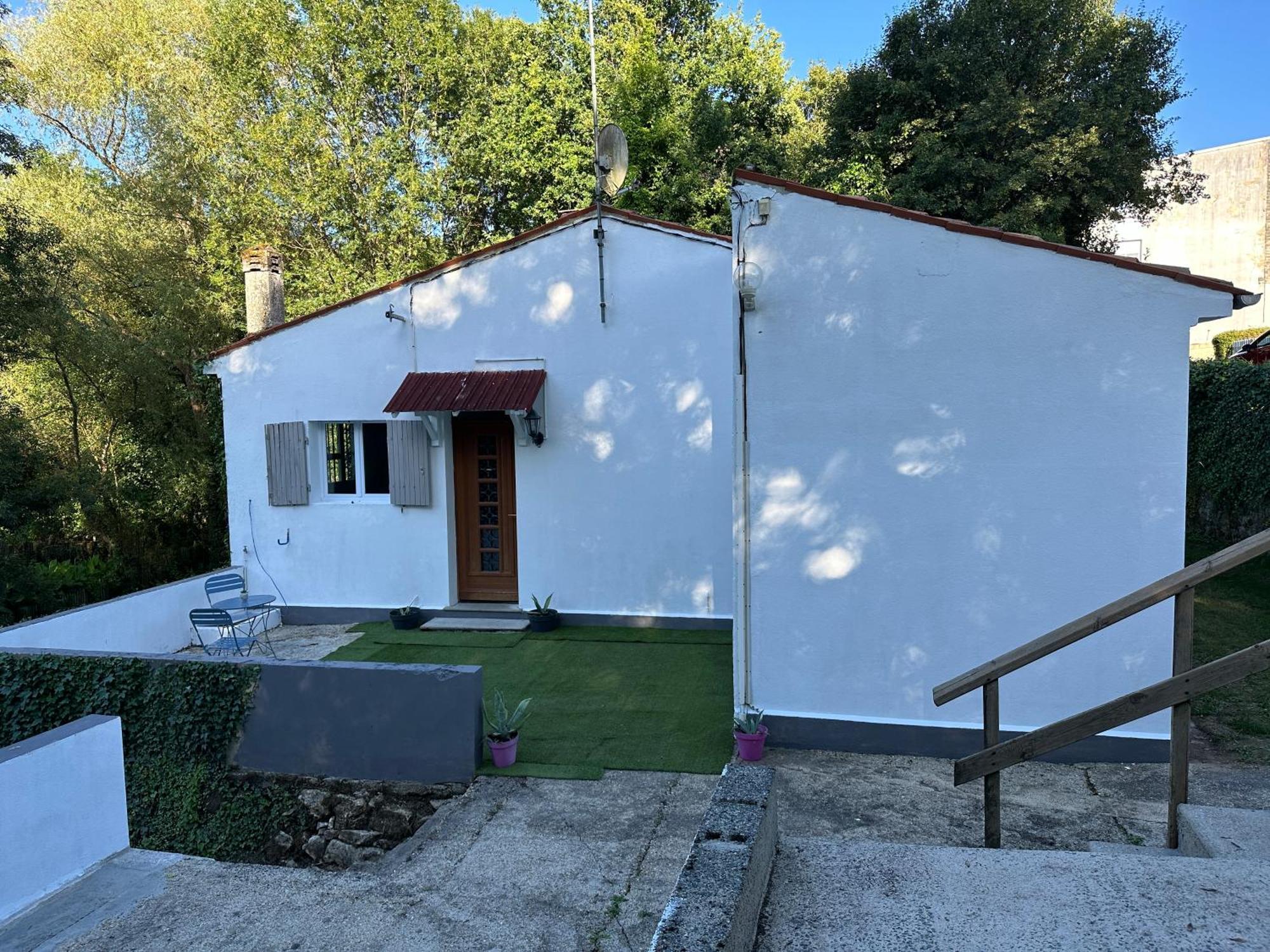 Nickis House Villa Saint-Sauvant  Exterior photo